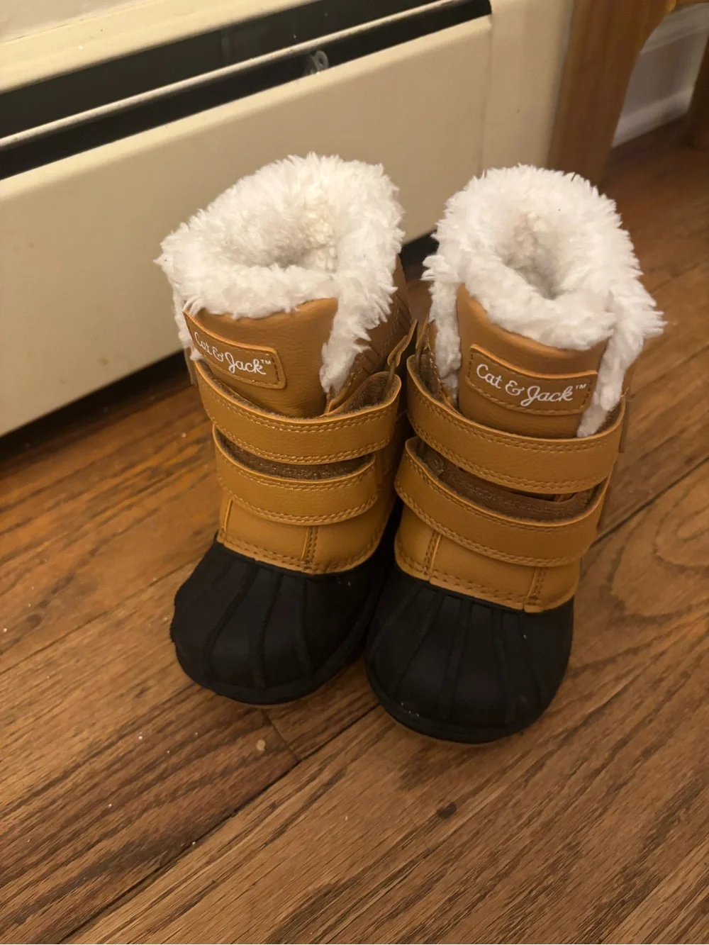Cat & Jack Kids Brown and Black Winter Snow Boots with White Faux Fur